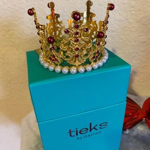 Tieks Tyrian Crown Topper and Empty Box